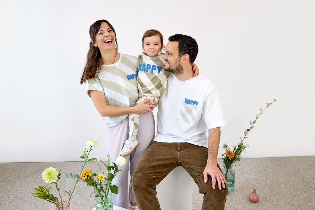 Unisex T-Shirt Happy - Milky (verschiedene Größen S-XL) - T-Shirt